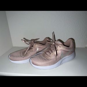 Womens Nike Shoes